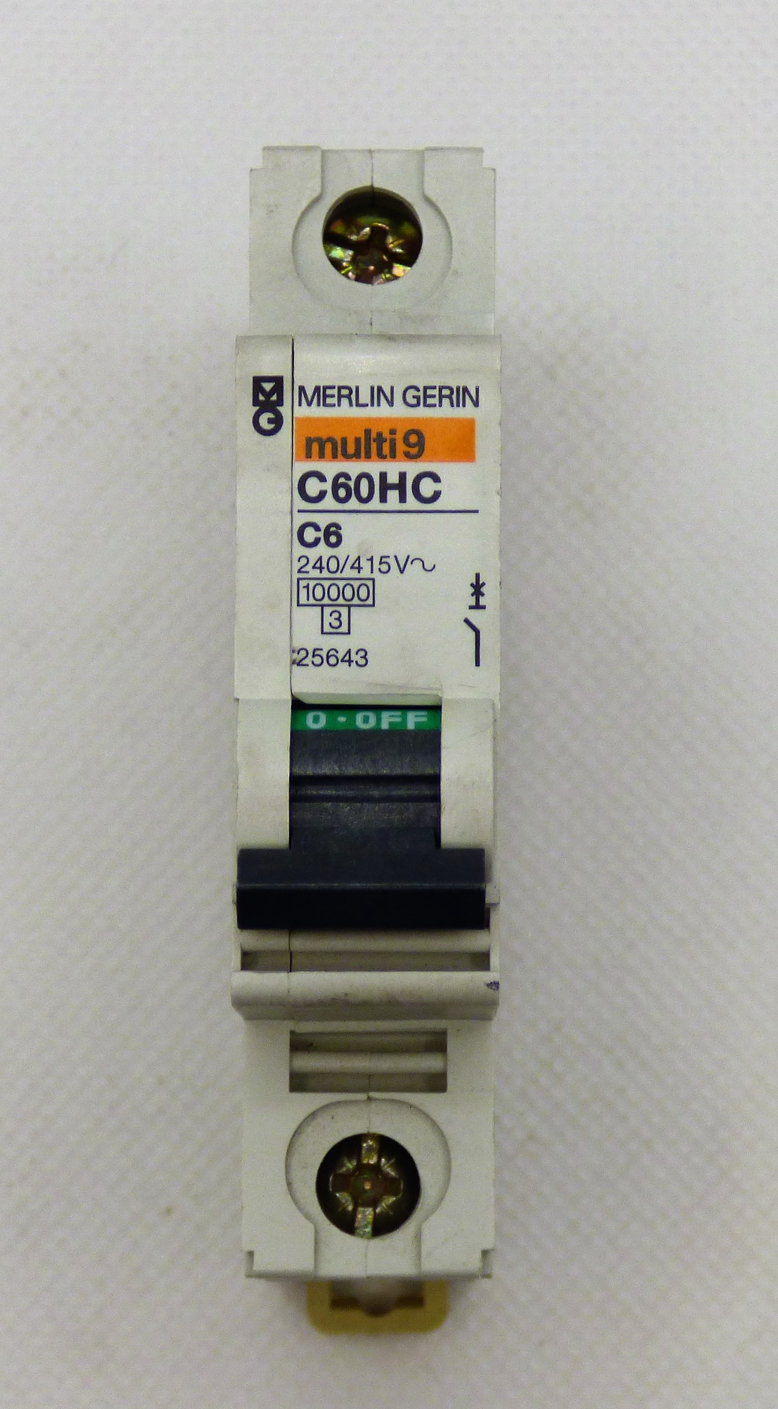 1P 6A TYPE C MCB 1P 6A TYPE C MCB